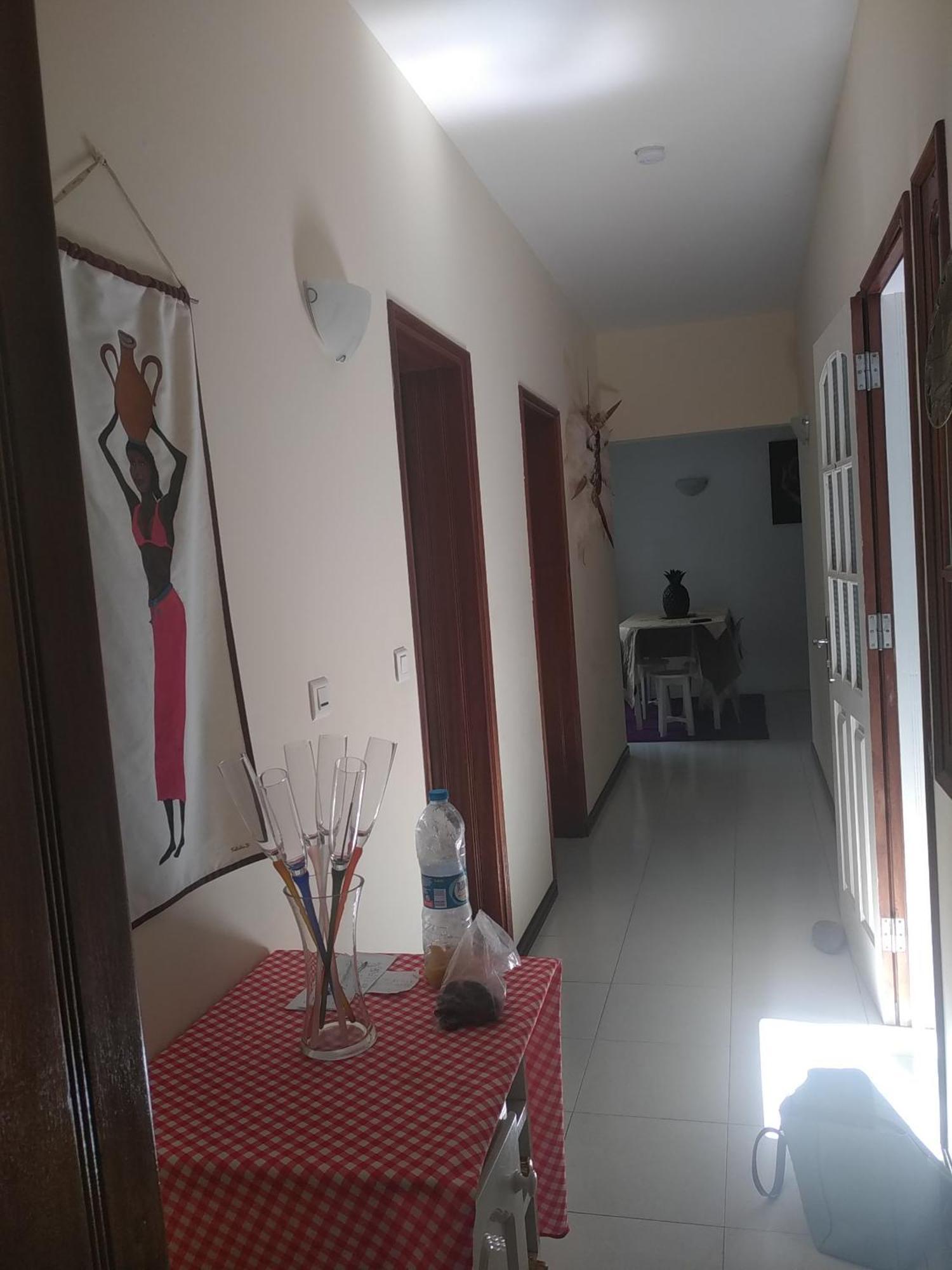 Maderalzinho Leilighet Mindelo Rom bilde